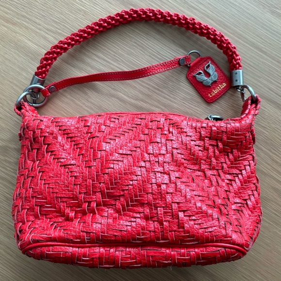 Red woven leather handbag - Picture 2 of 5